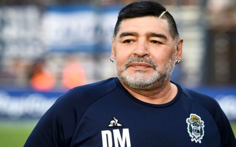 Muere el argentino Diego Armando Maradona